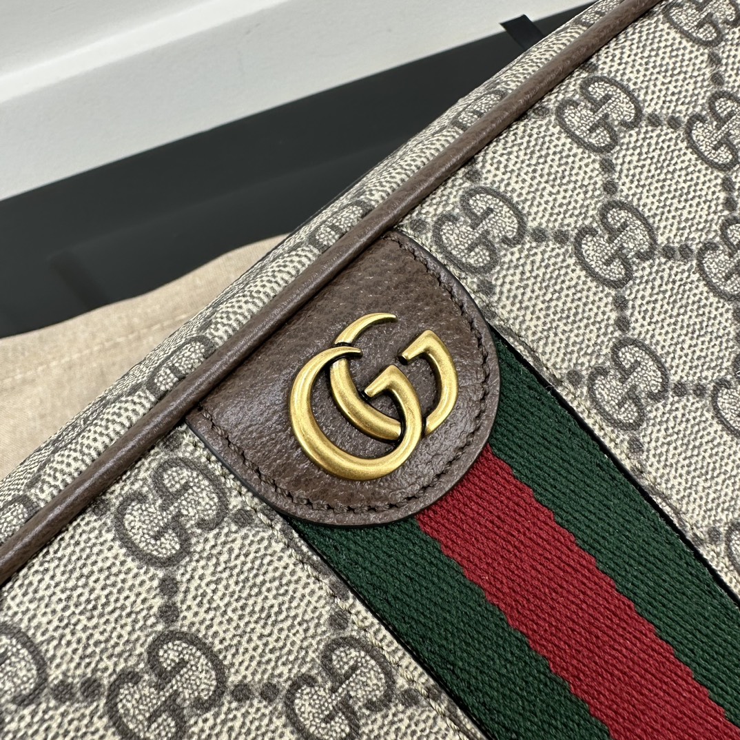 Gucci Clutch Bags